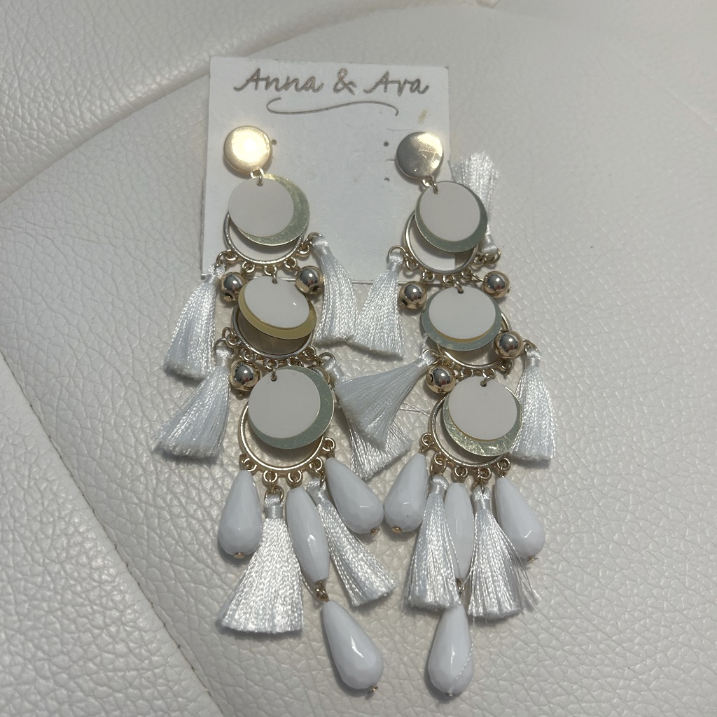 Earrings White And Gold